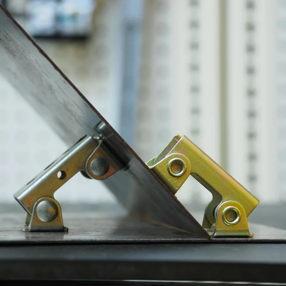 Strong Hand Tools, Regulowane magnetyczne podkładki V, MVDF44, regulowane