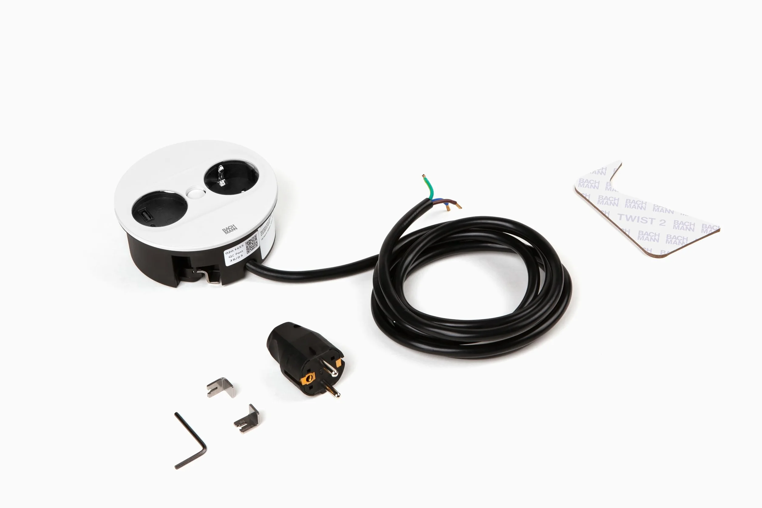 BACHMANN Twist 2 1xCEE7/3 1xUSB A/C 22W 2,0m AEH RAL9010 30GE okrągły
