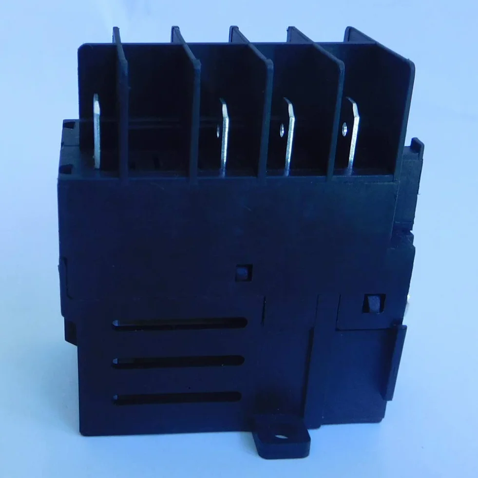KEDU JD3 8-pinowy przekaźnik elektromagnetyczny KJD11 4NO 400V 16A 50Hz