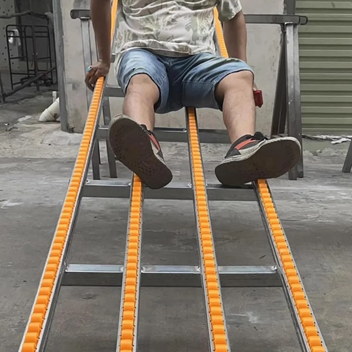 30/40/50 cm niezasilane plastikowe rolki do pakowania - przemysłowe prowadnice do przenośników magazynowych fabryczne krążki rozładunkowe pasy transportowe dla wydajnych rozwiązań załadunkowych