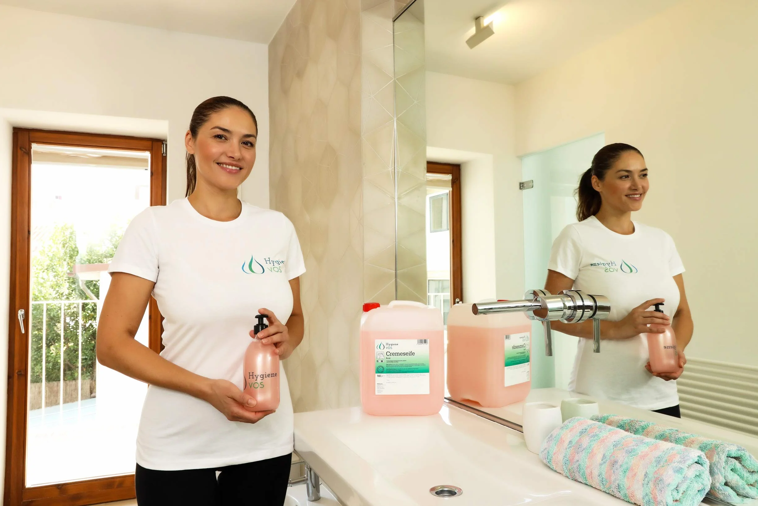 Hygiene VOS Mydło w kremie 10 litrów łagodny balsam do mycia różowy do dozowników