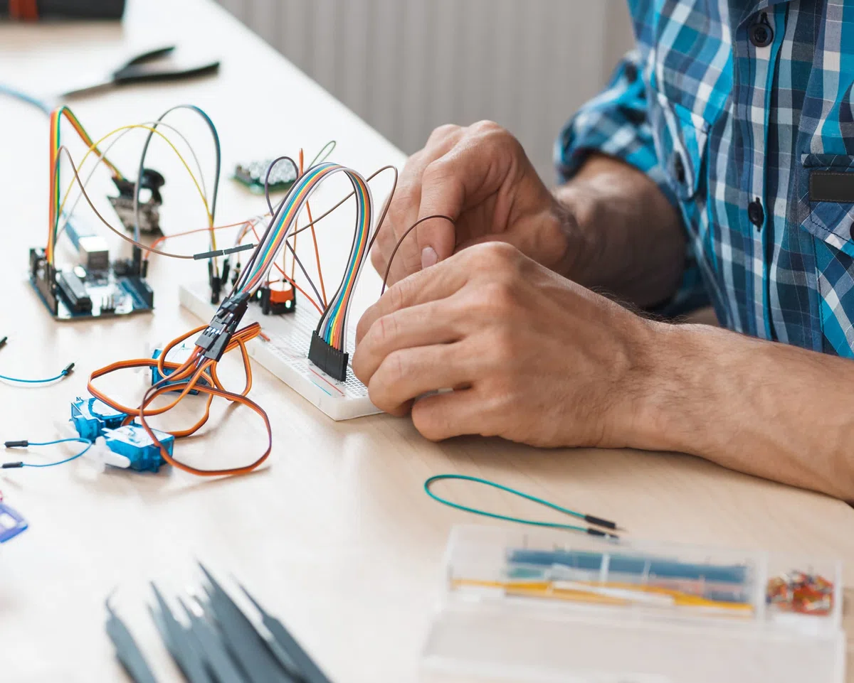 AUKENIEN Breadboard Jumper Wires Kit 400 Points płyta wtykowa 830 punktów i M/M elastyczna deska bread Board, przewody i mostki wtykowe w kształcie litery U do Arduino Raspberry Pi